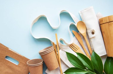 Sıfır atık konsepti, geri dönüştürülmüş sofra takımı