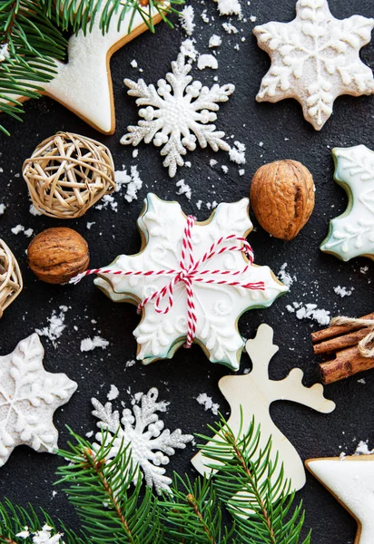 Golden Christmas pepparkakor cookies — Stockfoto