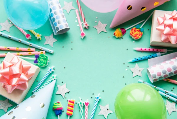 Feliz Aniversário Fundo Festa Flat Lay Wtih Aniversário Balões Confetes — Fotografia de Stock