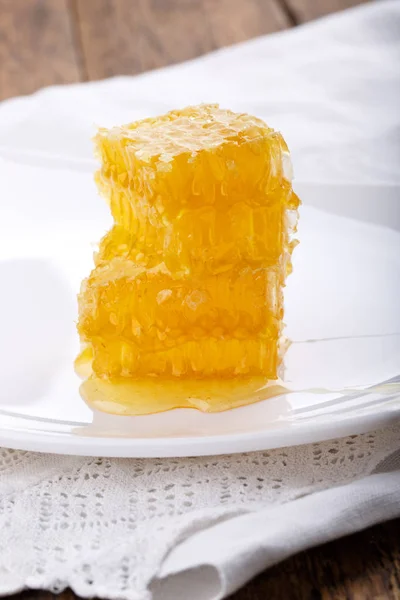 Stack Honeycombs Honey White Plate — Stock Photo, Image