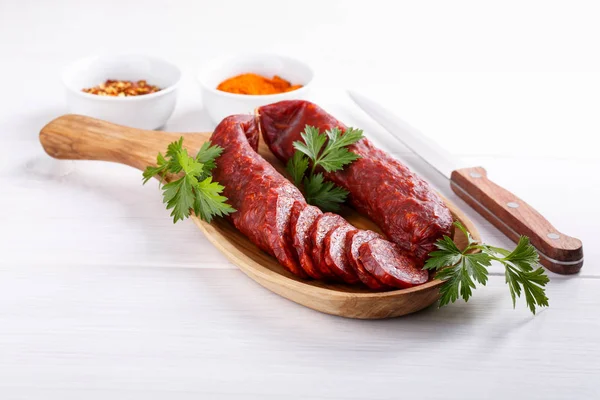 Salsicha tradicional de páprica húngara — Fotografia de Stock