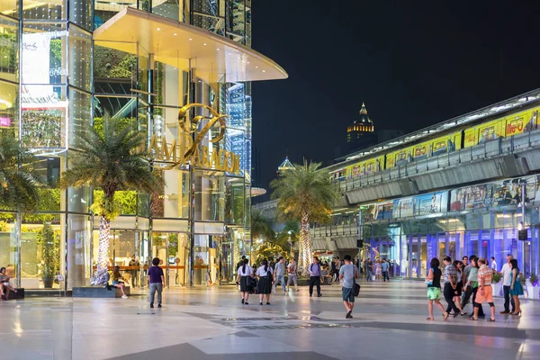 Siam Paragon Mall in Bangkok — Stockfoto