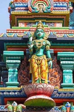Silom Yolu 'ndaki Sri Mariamman Tapınağı' nın dış detayları.