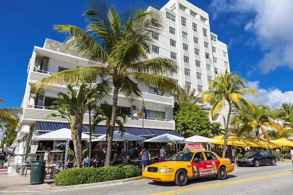 Miami, South Beach, Táxi na Ocean Drive — Fotografia de Stock