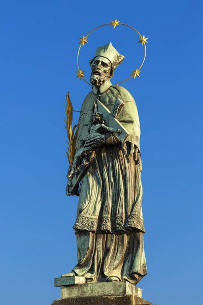 Prague, Statue of Saint John Nepomuk — Stock Photo, Image