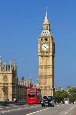 Londra, Westminster Köprüsü'nde trafik