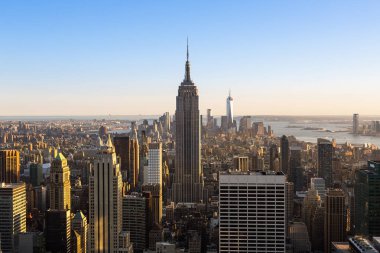 Empire State Binası ile New York 'un silüeti