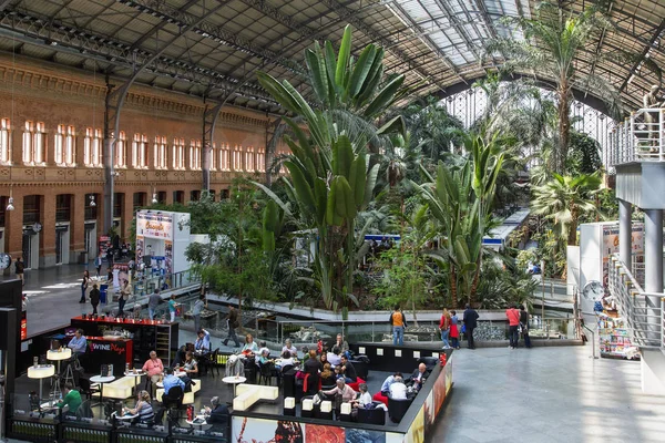 Madrid, Estação Ferroviária Atocha — Fotografia de Stock