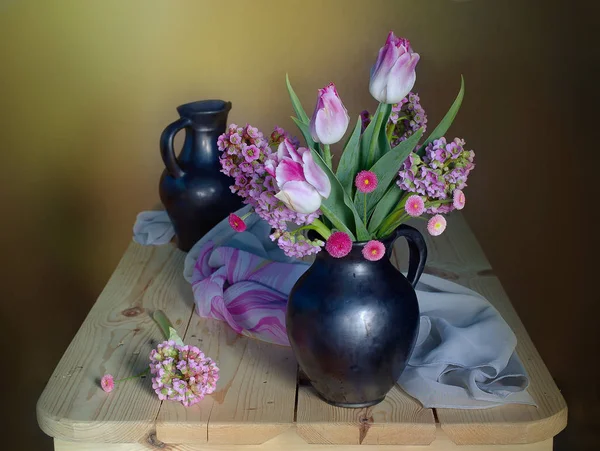 Natureza Morta Flores Primavera Diferentes Vaso — Fotografia de Stock