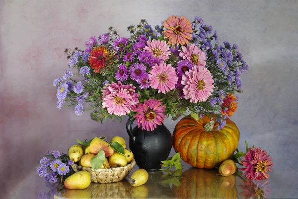 Thanksgiving Herfst Achtergrond Panorama Seizoensgebonden Herfst Bessen Pompoenen Appels Bloemen — Stockfoto