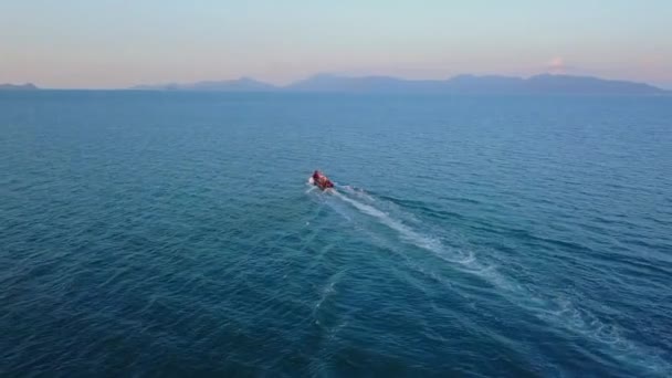 Thailand sunset and the boat on the horizon — Stock Video