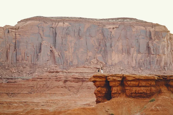 Pojkvän friar till hustru i Arizona — Stockfoto