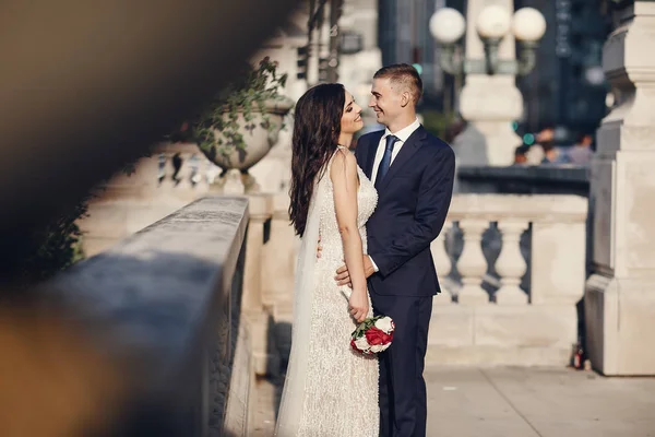 街での結婚式 — ストック写真