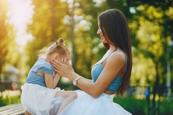 Mother with daughter — Stock Photo, Image