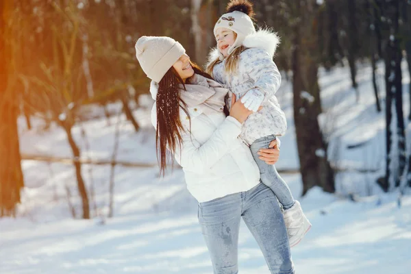 Maman et fille — Photo