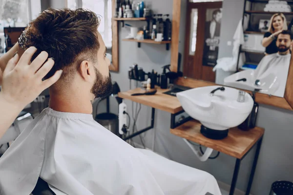 Ο τύπος για το barbercos — Φωτογραφία Αρχείου