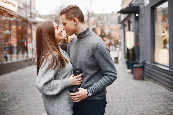 Pareja con café —  Fotos de Stock