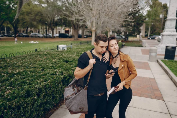 Pareja joven juntos —  Fotos de Stock