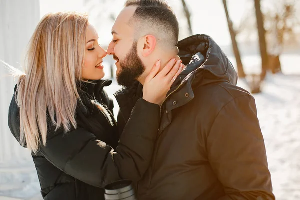 Hombre y mujer — Foto de Stock