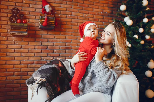 Madre con hijo — Foto de Stock