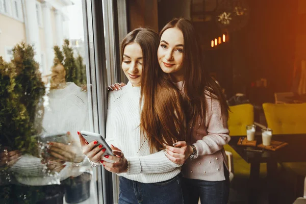 Girls in cafe — Stock Photo, Image