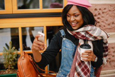 Zarif siyah kız kış City