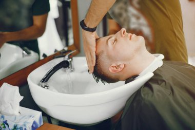 Berber Dükkanı erkekte.