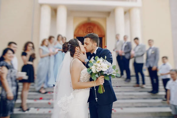 Pengantin dengan pengantin pria — Stok Foto