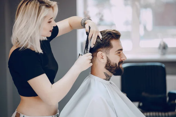 Guy in the barbercos — Stock Photo, Image