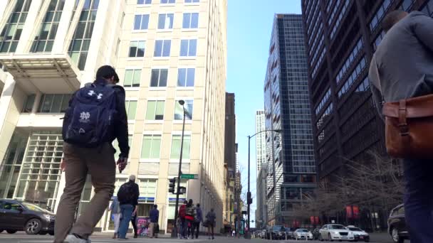 Pessoas correndo para o trabalho — Vídeo de Stock