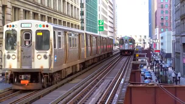 Chicago'da istasyona kadar çekerek tren video — Stok video