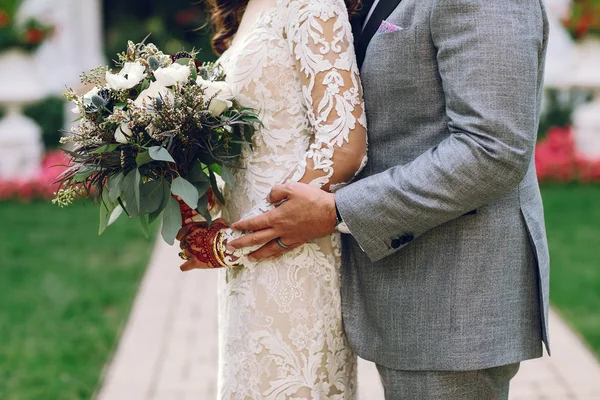 Elegante matrimonio indiano — Foto Stock