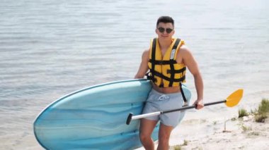 fit adam dışında bir oturum için onun kürek tahtası alarak