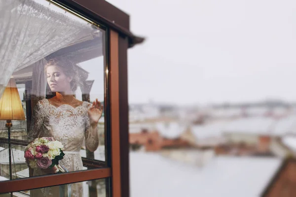 Elegant bride in a hotel — Stock Photo, Image