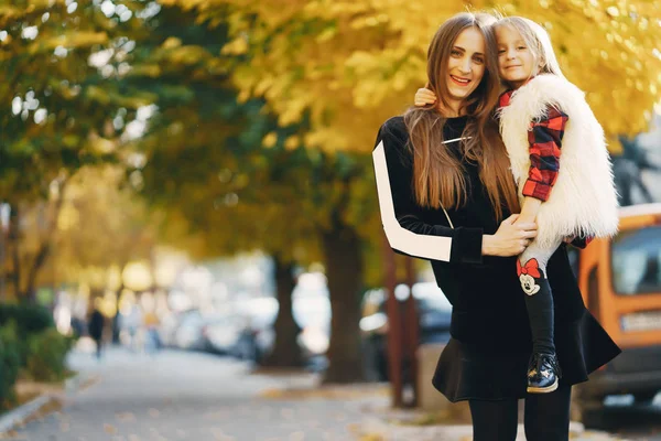 Madre con figlia — Foto Stock