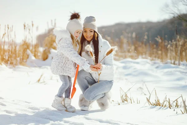 Maman et fille — Photo