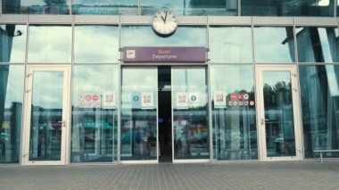 Havaalanındaki kapılar