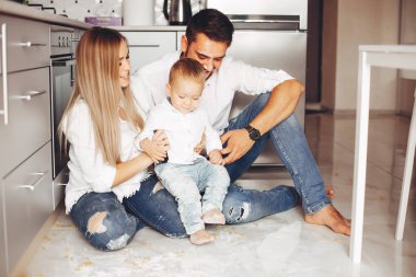 aile içinde bir mutfak