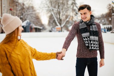 Şirin çift bir kış City