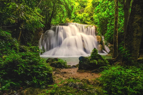 Водоспад Джунглях Глибоких Тропічних Лісів Хуай Mae Kamin Водоспадом Канчанабурі — стокове фото
