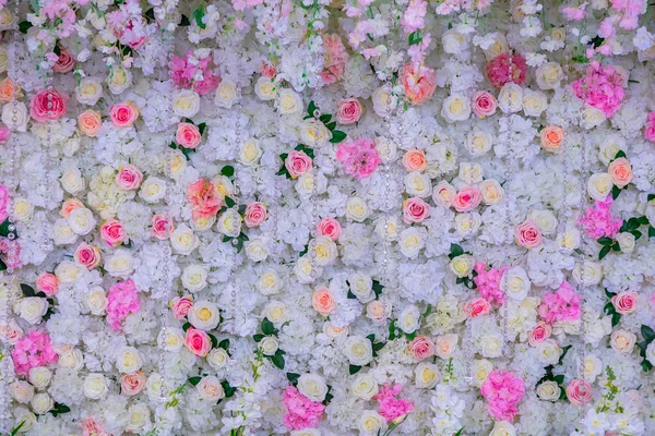 Beautiful flowers background for ceremony  wedding scene — Stock Photo, Image