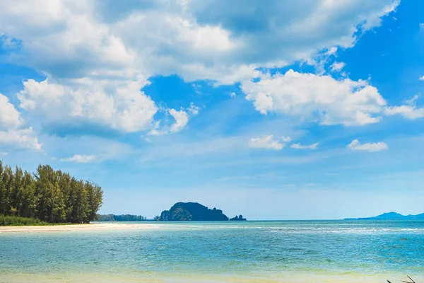 Pakmeng beach in the southern of Thailand. — Stock Photo, Image