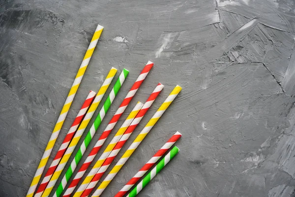 Paper straw of different colors