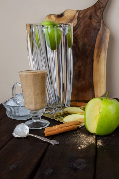 Apple Smoothie Cinnamon Table Glass — Stock Photo, Image
