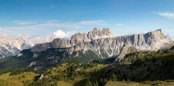 Maravilloso Paisaje Alpino Zona Cinque Torri Cortina Ampezzo Italia Imagen — Foto de Stock