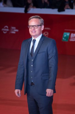Roma, İtalya. 24 Ekim 2018: Jon Baird yürümek bir kırmızı halı film 'Stan ve Ollie' Roma Film Festivali 2018. 