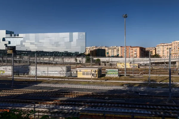 Roma'daki yeni Tiburtina İstasyonu, İtalya. Ana bina ve trac — Stok fotoğraf