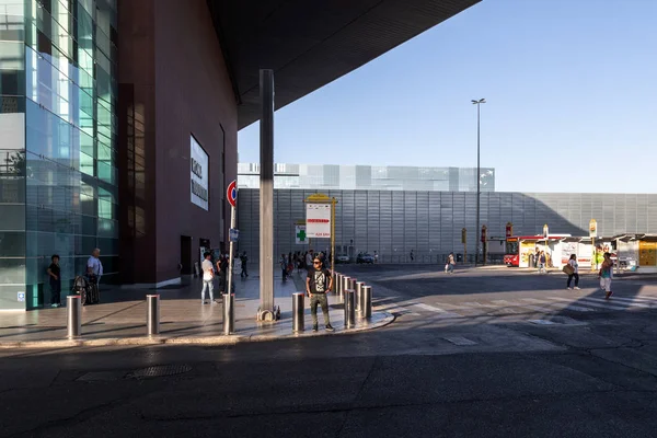 The new Tiburtina Station in Rome, Italy. — Stock Photo, Image