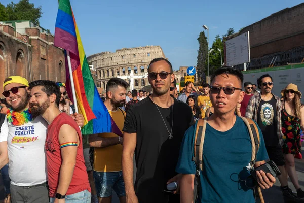 Fierté gay, homosexuels à la manifestation . — Photo