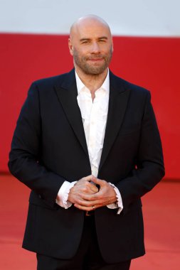 John Travolta 14. Roma Film Festivali 'nde kırmızı halıda yürüyor